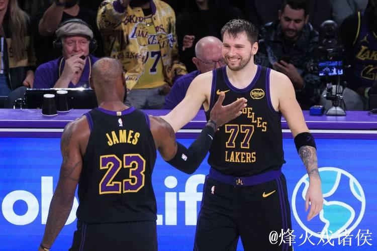 詹姆斯31+9+6东契奇34+6+8 湖人主场击败灰熊 詹姆斯31+9+6东契奇34+6+8 湖人主场击败灰熊